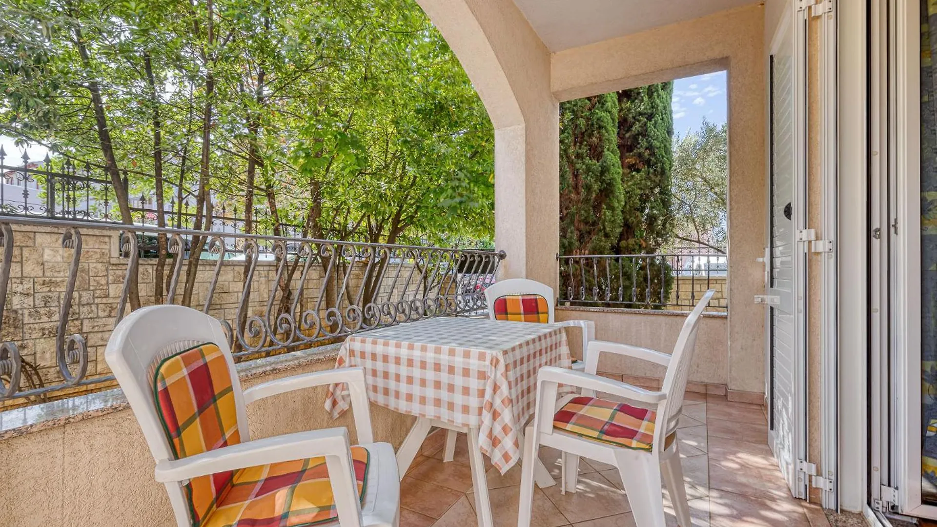 House Laura 200M From The Beach And The Center Apartment Porec Croatia